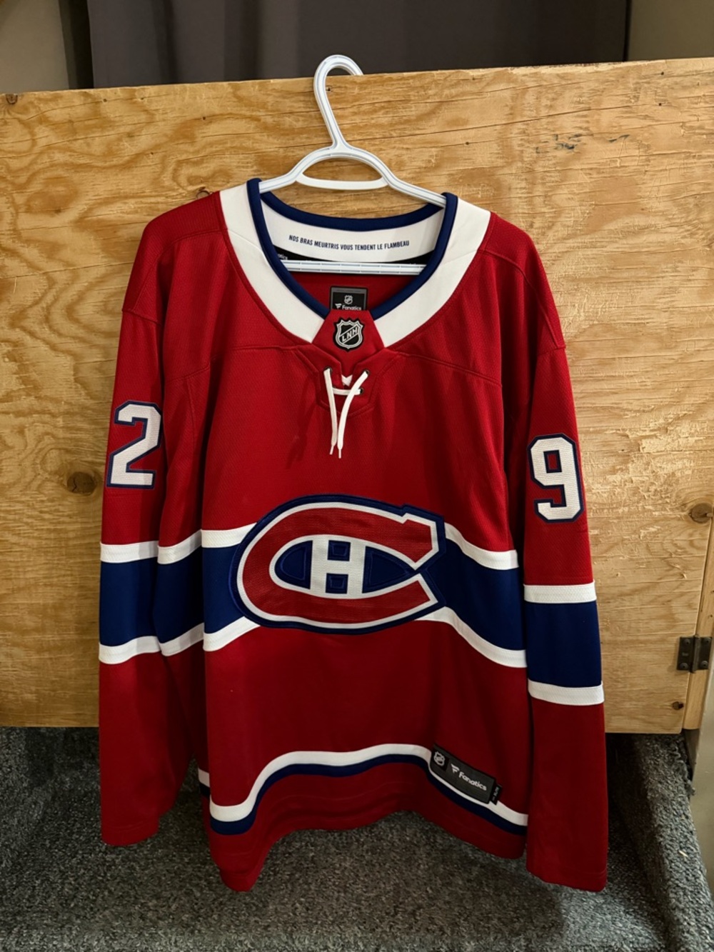 Fanatics Red Montreal Canadiens Hockey Jersey (Laine)